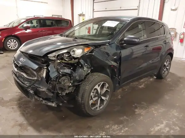 KNDPMCAC9N7008545 2022 KIA SPORTAGE - Image 2