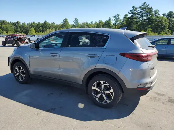 KNDPMCAC9N7009968 2022 KIA SPORTAGE - Image 2