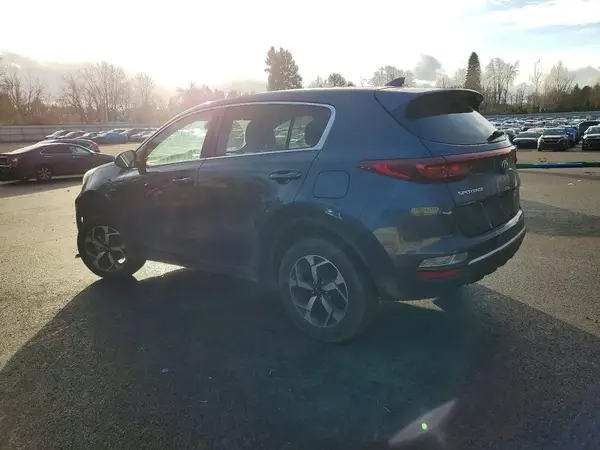 KNDPMCAC9N7010005 2022 KIA SPORTAGE - Image 2