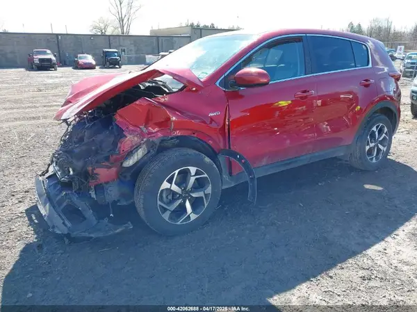 KNDPMCAC9N7010389 2022 KIA SPORTAGE - Image 2