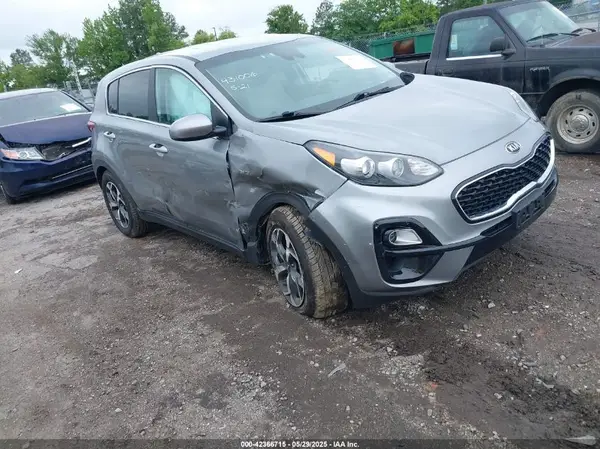 KNDPMCAC9N7017360 2022 KIA SPORTAGE - Image 1
