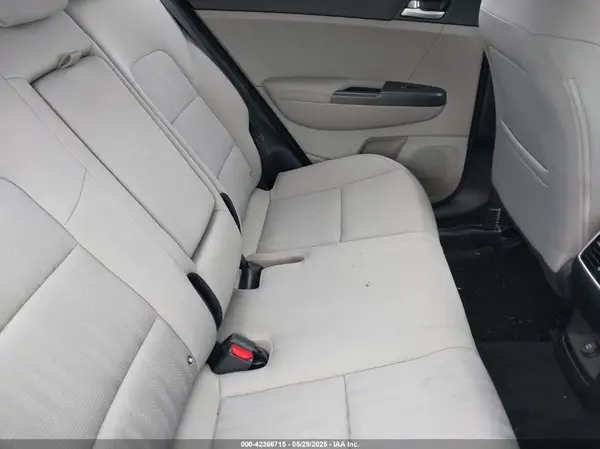 KNDPMCAC9N7017360 2022 KIA SPORTAGE - Image 8