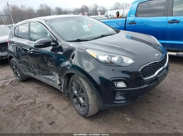 KNDPMCAC9N7026169 2022 KIA SPORTAGE - Image 1