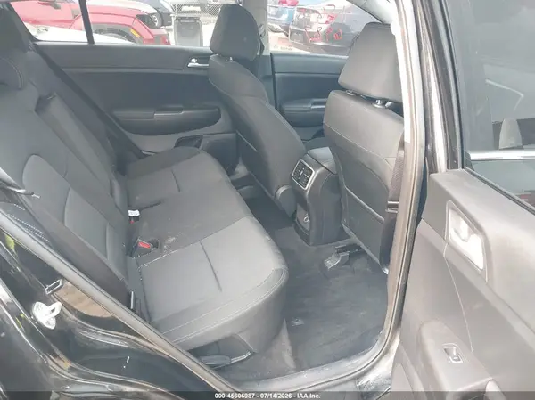 KNDPMCAC9N7946898 2022 KIA SPORTAGE - Image 8