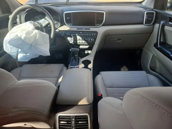 KNDPMCAC9N7947887 2022 KIA SPORTAGE - Image 8