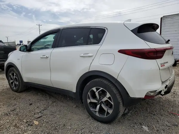 KNDPMCAC9N7995258 2022 KIA SPORTAGE - Image 2