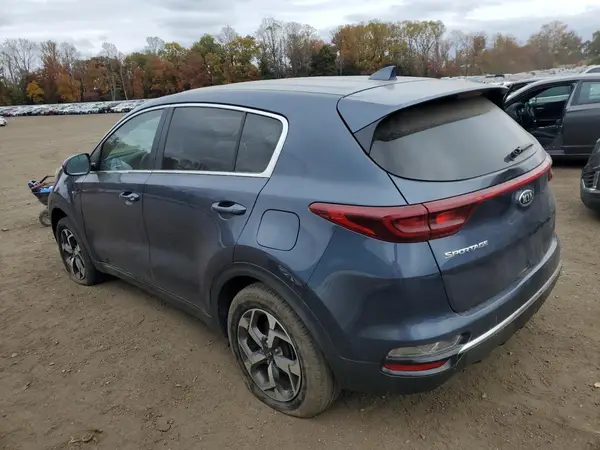 KNDPMCAC9N7999813 2022 KIA SPORTAGE - Image 2