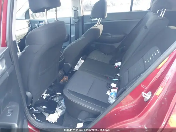 KNDPMCACXH7032793 2017 KIA SPORTAGE - Image 8
