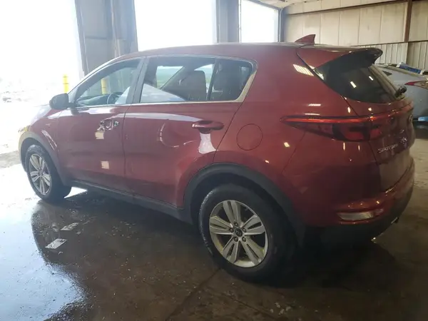 KNDPMCACXH7038271 2017 KIA SPORTAGE - Image 2