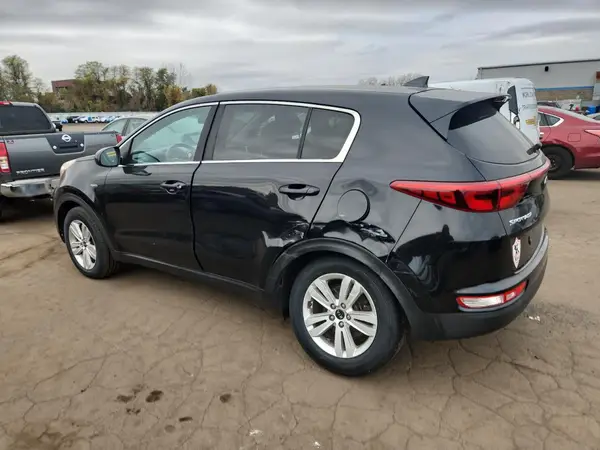 KNDPMCACXH7040327 2017 KIA SPORTAGE - Image 2