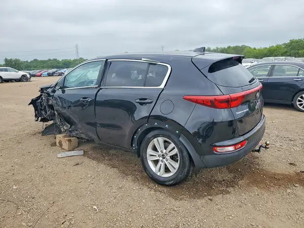 KNDPMCACXH7065065 2017 KIA SPORTAGE - Image 2