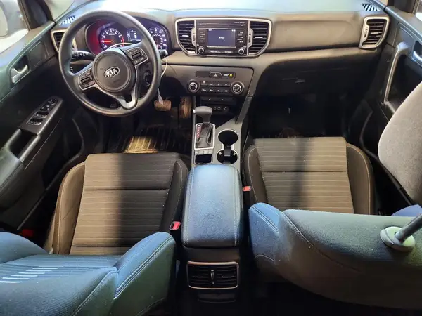 KNDPMCACXH7080780 2017 KIA SPORTAGE - Image 8