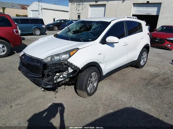 KNDPMCACXH7081024 2017 KIA SPORTAGE - Image 2