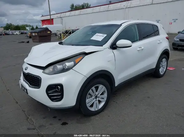 KNDPMCACXH7084392 2017 KIA SPORTAGE - Image 2