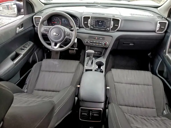 KNDPMCACXH7087177 2017 KIA SPORTAGE - Image 8