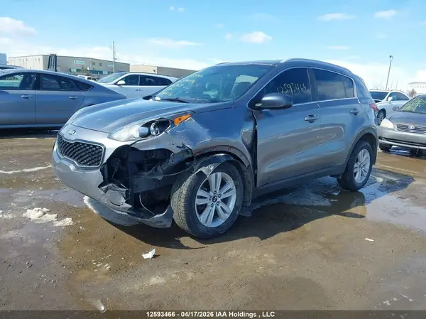 KNDPMCACXH7105029 2017 KIA SPORTAGE - Image 2
