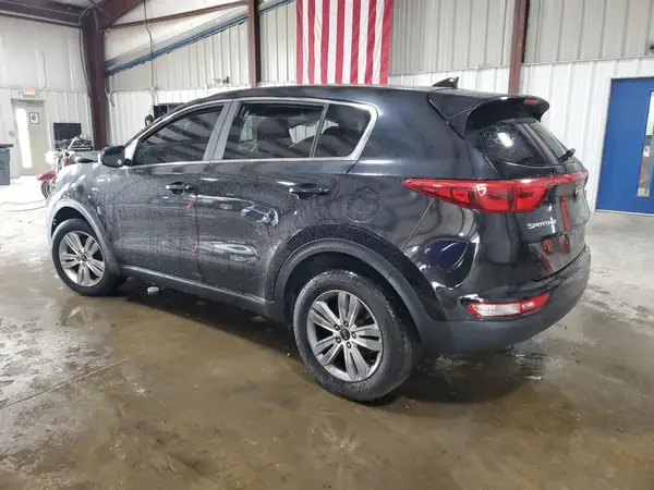KNDPMCACXH7113261 2017 KIA SPORTAGE - Image 2