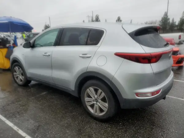 KNDPMCACXH7141089 2017 KIA SPORTAGE - Image 2