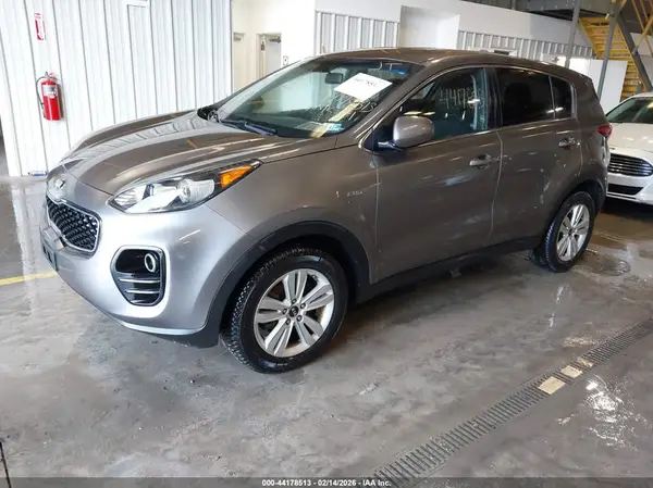 KNDPMCACXH7158183 2017 KIA SPORTAGE - Image 2