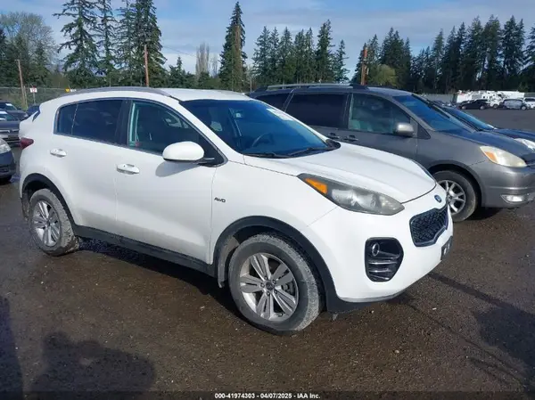 KNDPMCACXH7160726 2017 KIA SPORTAGE - Image 1