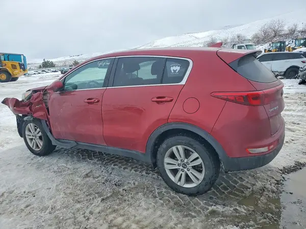 KNDPMCACXH7162976 2017 KIA SPORTAGE - Image 2