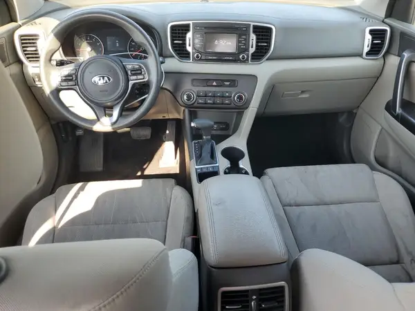 KNDPMCACXH7169524 2017 KIA SPORTAGE - Image 8
