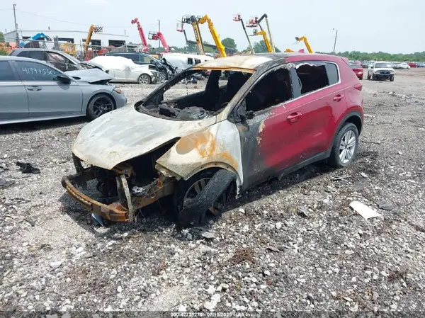 KNDPMCACXH7189322 2017 KIA SPORTAGE - Image 2