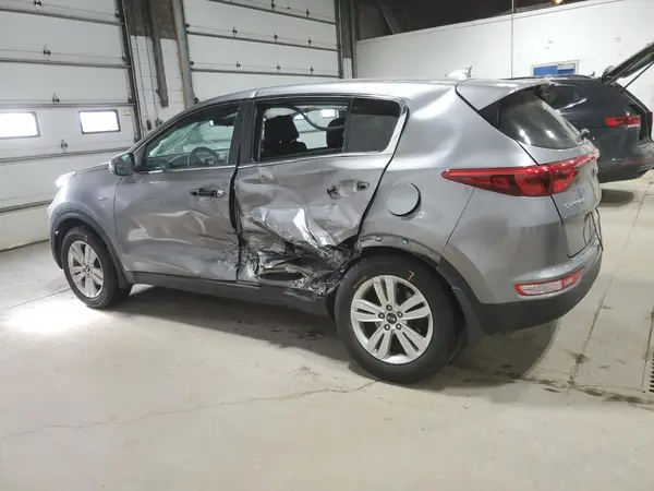KNDPMCACXH7192639 2017 KIA SPORTAGE - Image 2