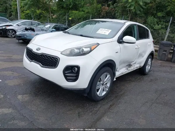 KNDPMCACXH7199798 2017 KIA SPORTAGE - Image 2