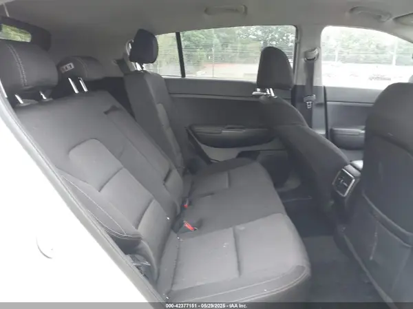 KNDPMCACXH7199798 2017 KIA SPORTAGE - Image 8