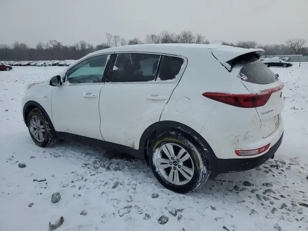 KNDPMCACXH7208435 2017 KIA SPORTAGE - Image 2