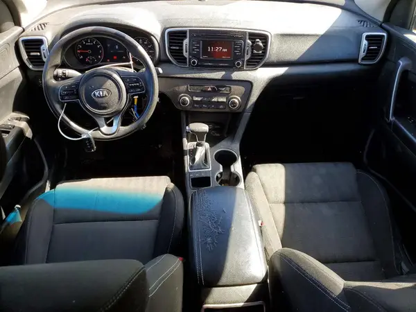 KNDPMCACXH7221377 2017 KIA SPORTAGE - Image 8