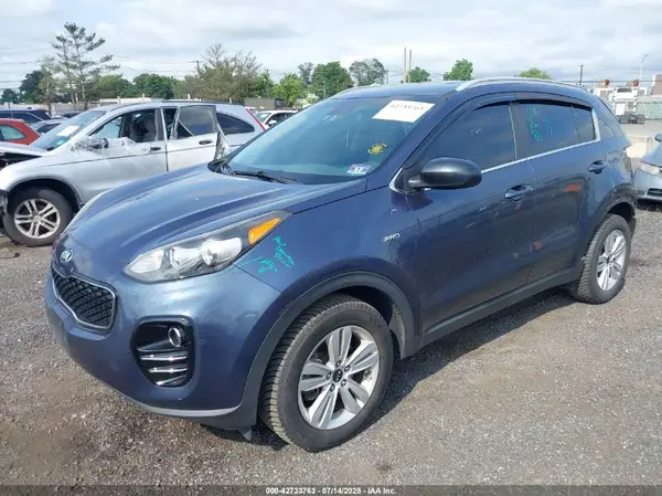 KNDPMCACXH7239460 2017 KIA SPORTAGE - Image 2
