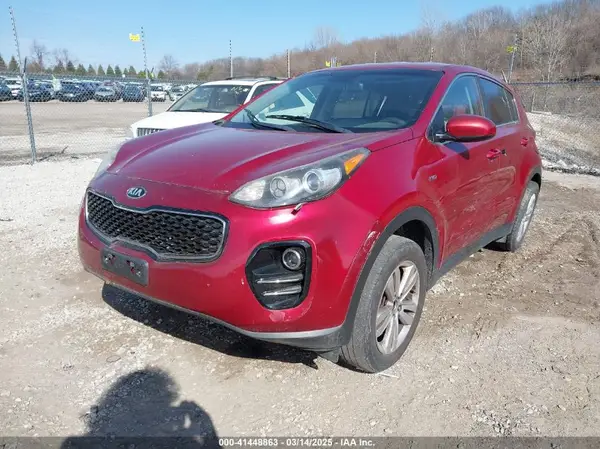 KNDPMCACXH7242679 2017 KIA SPORTAGE - Image 2
