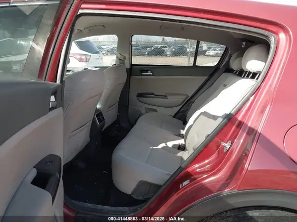 KNDPMCACXH7242679 2017 KIA SPORTAGE - Image 8