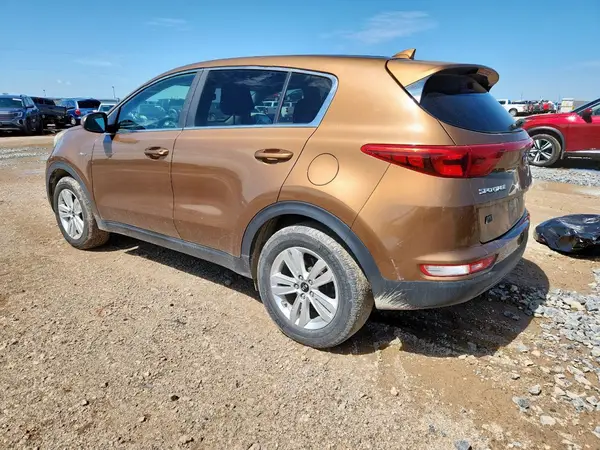 KNDPMCACXH7244206 2017 KIA SPORTAGE - Image 2
