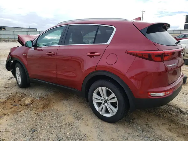 KNDPMCACXH7264990 2017 KIA SPORTAGE - Image 2