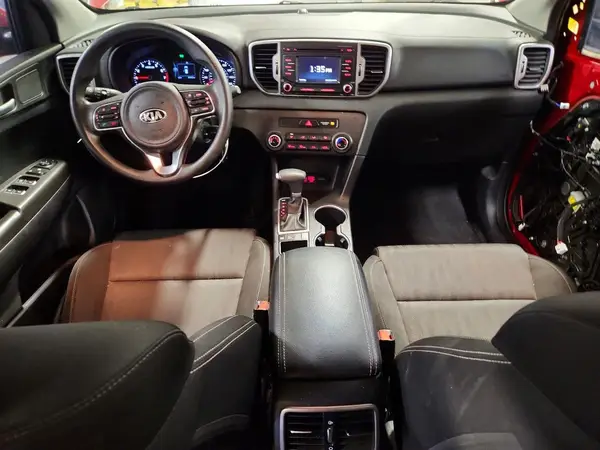 KNDPMCACXH7268554 2017 KIA SPORTAGE - Image 8