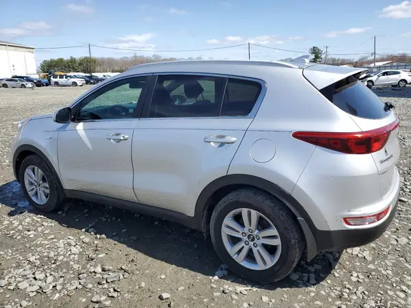 KNDPMCACXH7270580 2017 KIA SPORTAGE - Image 2