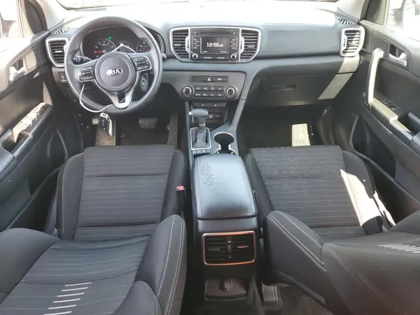 KNDPMCACXH7270580 2017 KIA SPORTAGE - Image 8