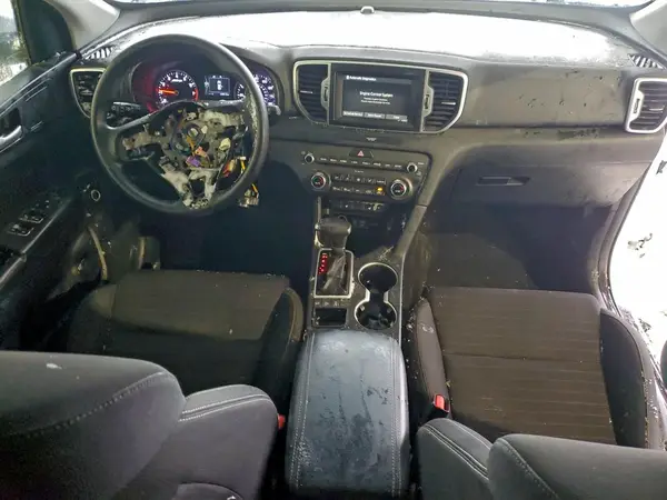 KNDPMCACXH7271552 2017 KIA SPORTAGE - Image 8