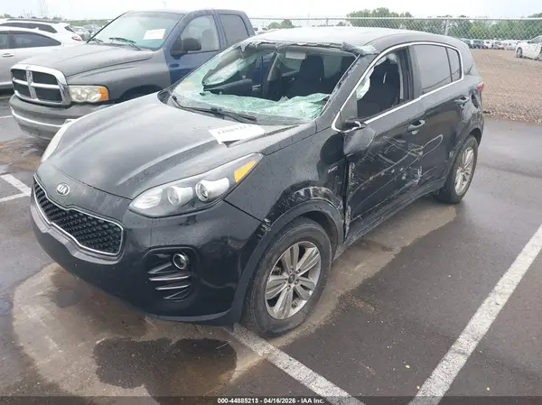 KNDPMCACXH7271888 2017 KIA SPORTAGE - Image 2