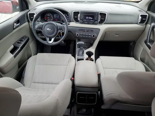 KNDPMCACXH7273740 2017 KIA SPORTAGE - Image 8