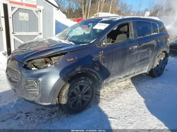 KNDPMCACXH7280882 2017 KIA SPORTAGE - Image 2