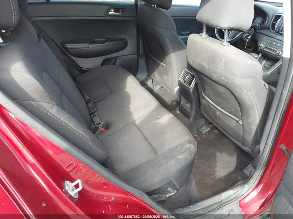 KNDPMCACXH7291347 2017 KIA SPORTAGE - Image 8