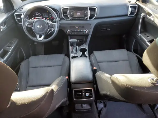 KNDPMCACXH7293521 2017 KIA SPORTAGE - Image 8