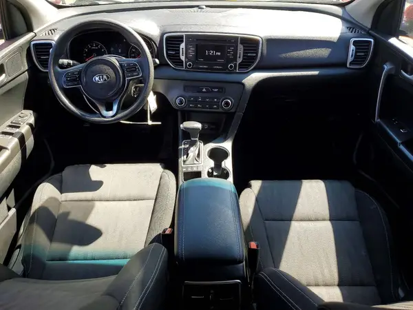 KNDPMCACXH7296533 2017 KIA SPORTAGE - Image 8
