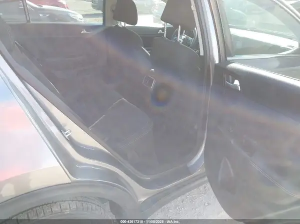KNDPMCACXH7297987 2017 KIA SPORTAGE - Image 8