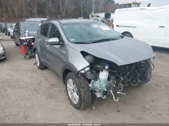 KNDPMCACXJ7312140 2018 KIA SPORTAGE