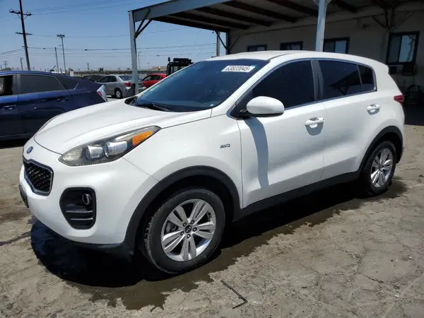 KNDPMCACXJ7331397 2018 KIA SPORTAGE - Image 1
